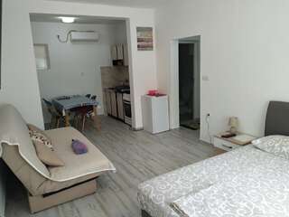 Апартаменты Apartments Jovanović Пераст Апартаменты-студио с видом на море-9